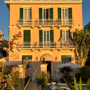 *** Hotel Igea Italië