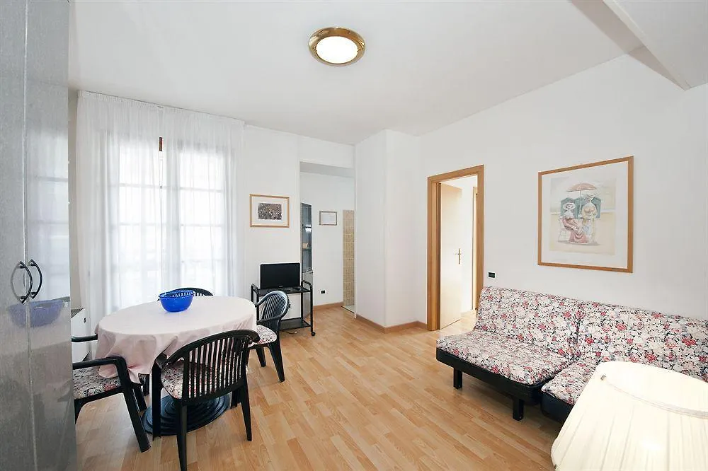 Residence Alexandra Stay Sirmione Aparthotel