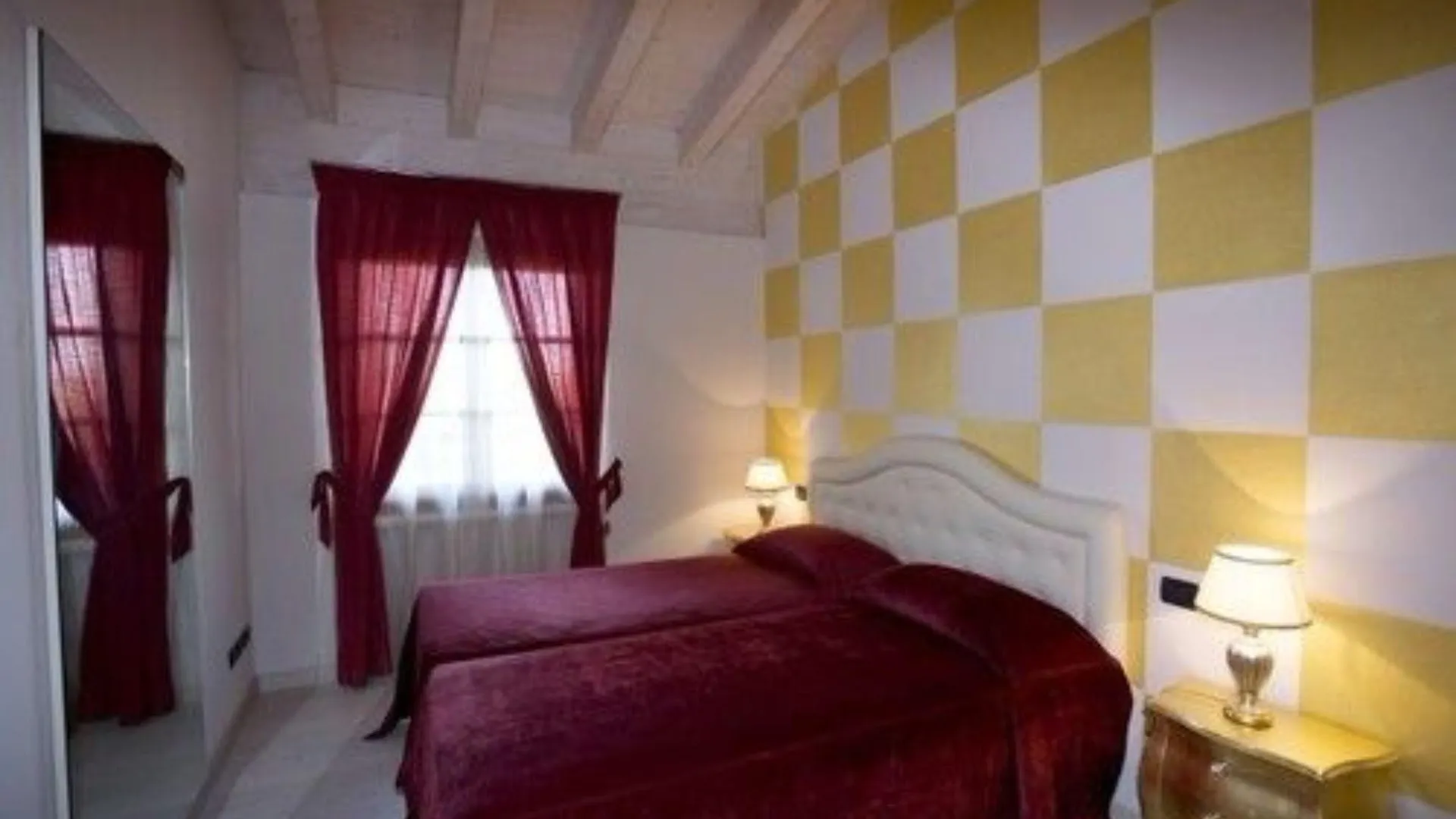 Residence Alexandra Stay Sirmione Aparthotel