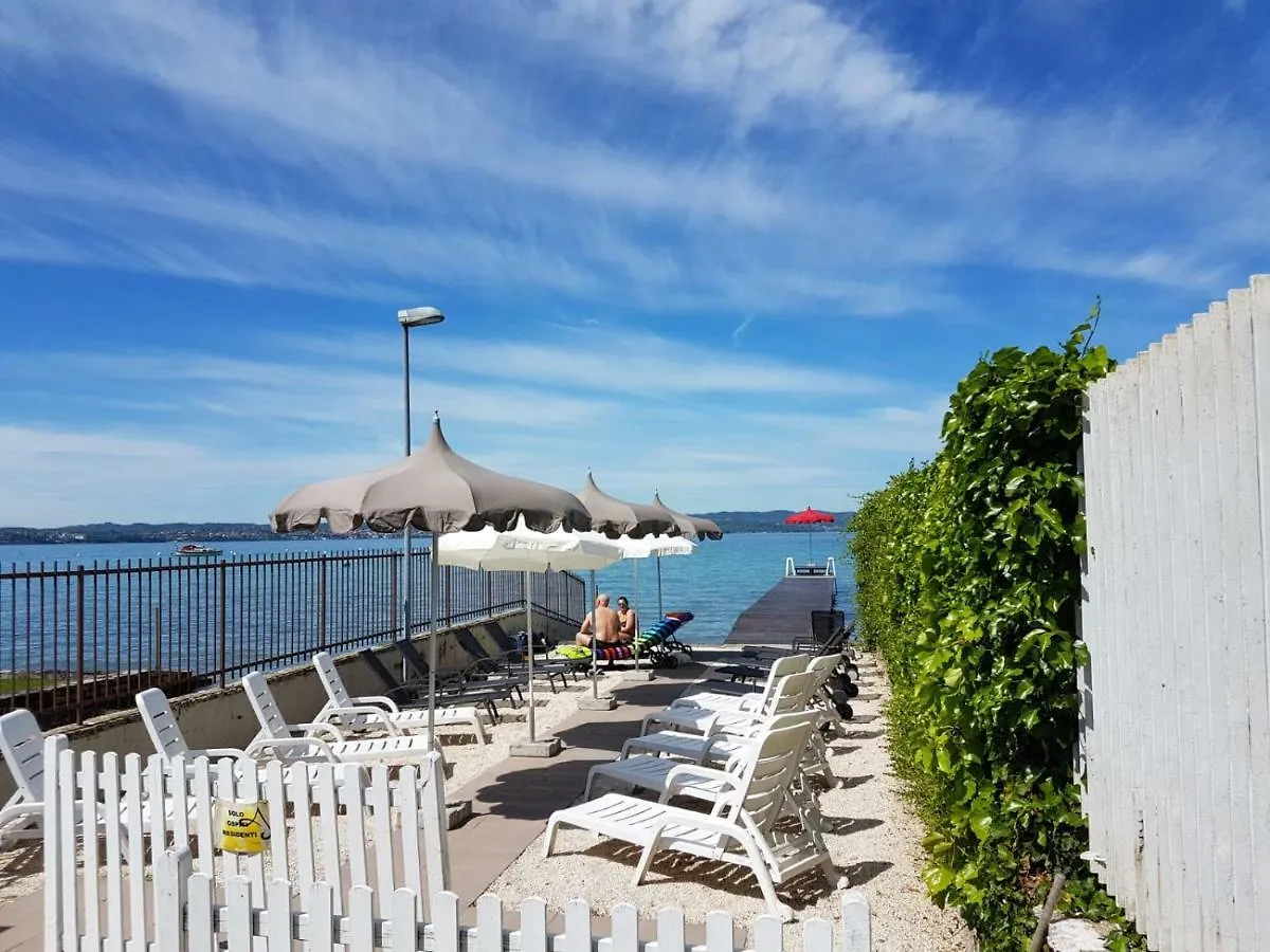 Residence Alexandra Stay Sirmione Italy