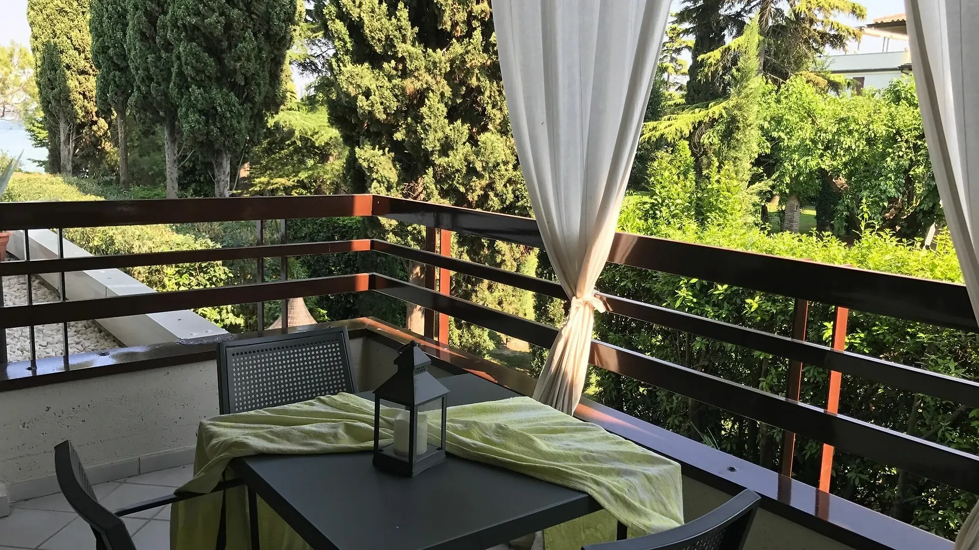 Residence Alexandra Stay Sirmione Italy